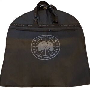 Canada Goose coat black dust bag . New.